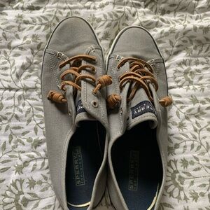 Sperry women's Gray Canvas Shoes